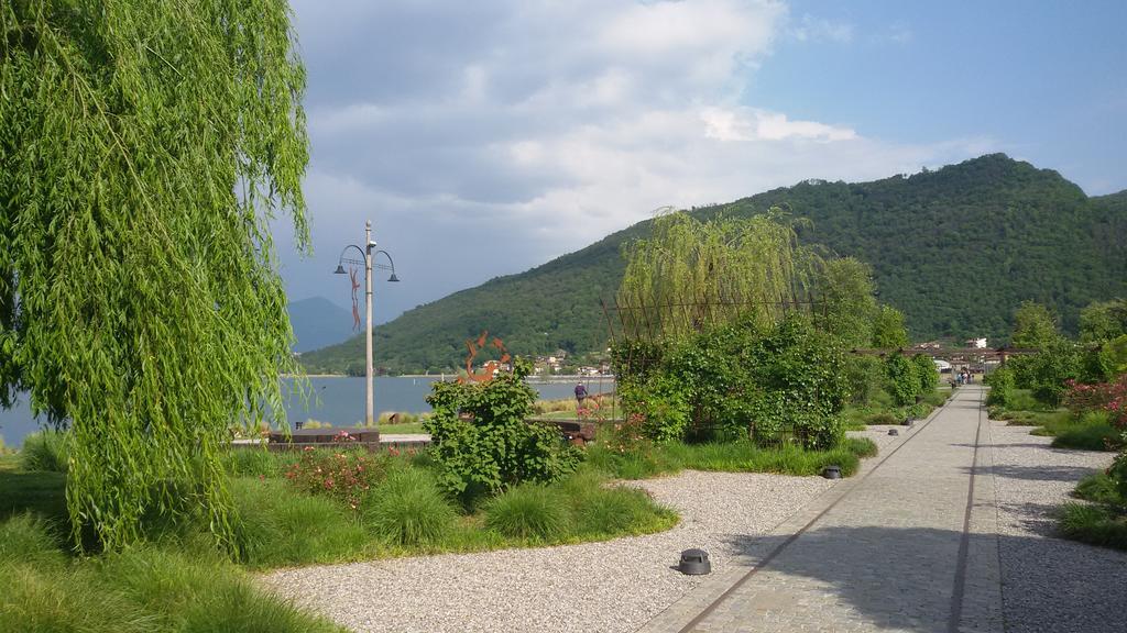 B&B Aria Di Lago Paratico Exterior foto